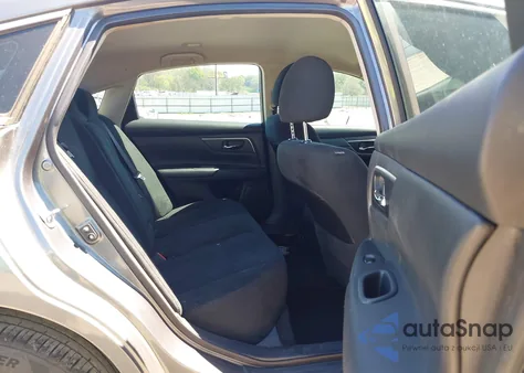 2015 Nissan Altima 2.5 S from USA, damaged, VIN 1N4AL3AP2FN918178